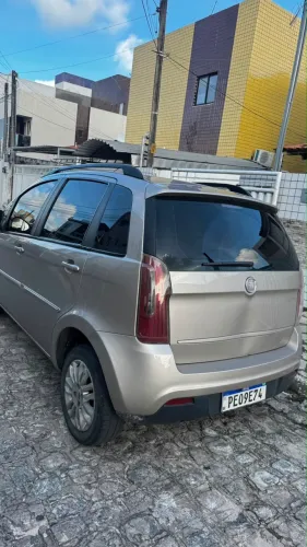 Fiat Idea Essence Dualogic 1.6 Flex 16V 5P 2013