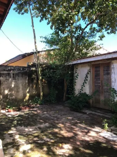 Casa para Venda em Peruíbe, Jardim São Luis, 3 dormitórios, 1 suíte, 1 banheiro, 2 vagas