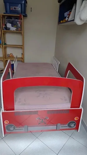 Cama bombeiro + colchão