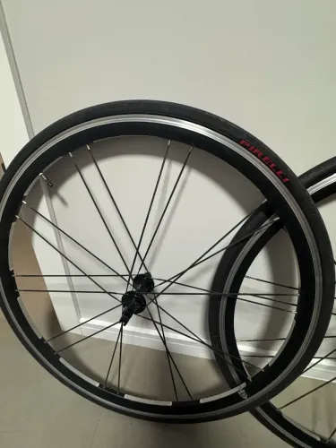 Par Rodas 700 Vzan Futura