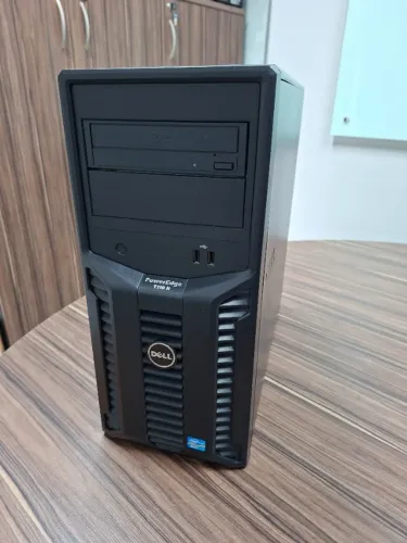 Servidor Dell Poweredge T110 Ii Xeon Ssd 120gb + 4x Hd 500gb(2.12TB Total)
