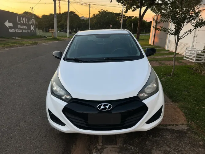 Hyundai HB20 Spicy 1.0 Flex 12V Mec. 2015