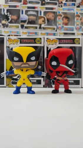Kit com 2 Bonecos Funko Pop - Deadpool & Wolverine (Filme 2024)