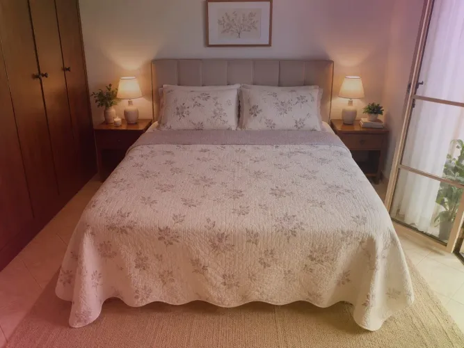 Cama com pouco uso
