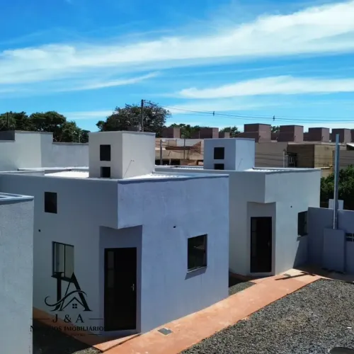 Casa em condomínio á venda com 2 quartos, bônus moradia no Jardim Cerejeiras em Campo Gran