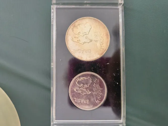 Moedas de 1 e 20 Cruzeiros Comemorativas do Sesquicentenário da Independência (1972)