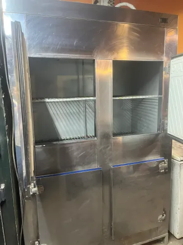 Freezer cervejeiro porta cega inox