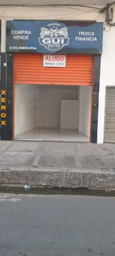 Alugo loja, Cidade Alegria, Resende.