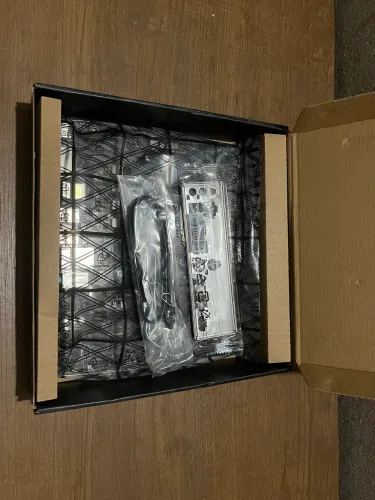Placa mãe A520m A-PRO na caixa