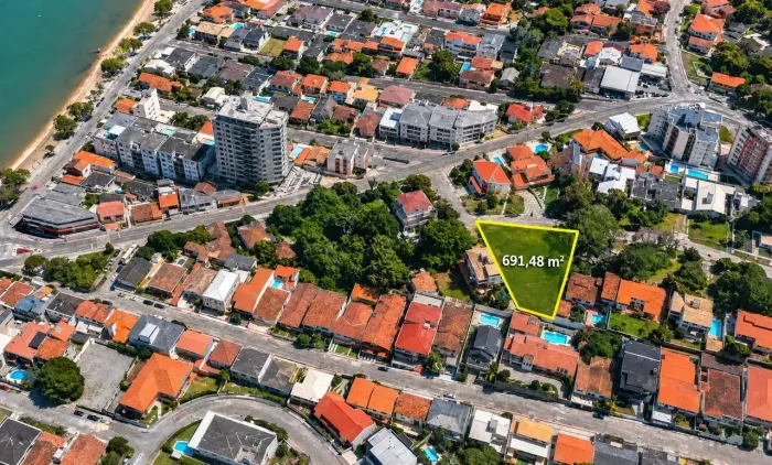 Imóvel para venda com 691 metros quadrados em Itaguaçu - Florianópolis - SC