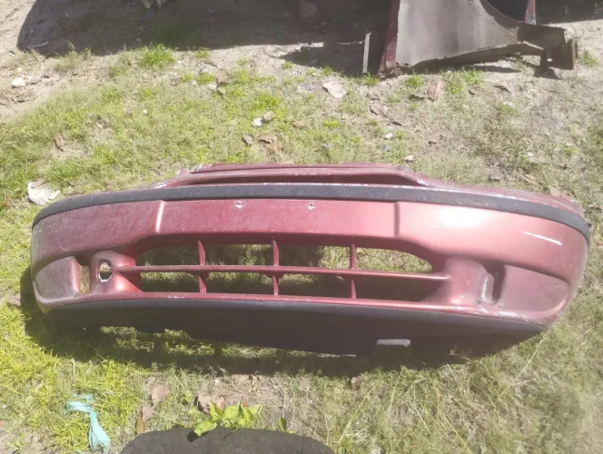 Para-choques dianteiro e traseiro Fiat Siena 98 Original