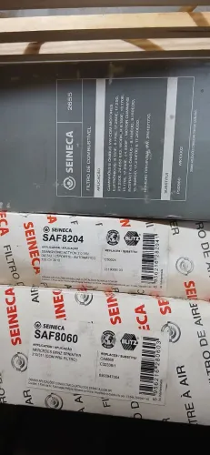 Pequeno lote de  filtros com 8 peças
