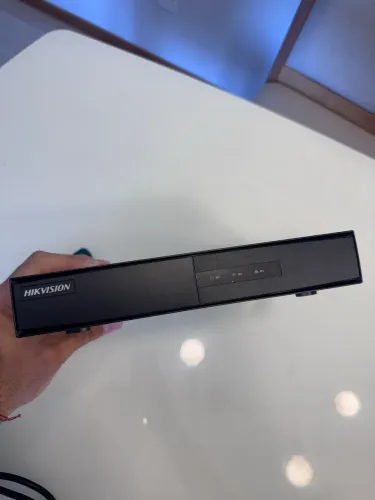 Gravador NVR HIKVISION 8 canais POE FHD