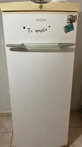 Geladeira Simples