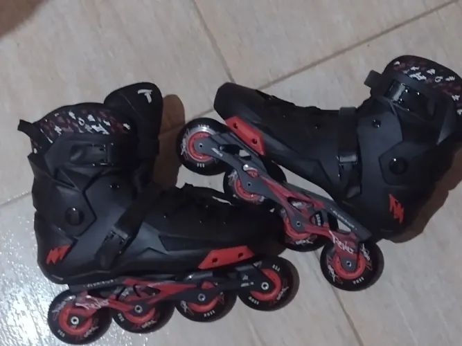 Patins in LINE , sem envio, retirada no shopping de Santa Maria DF
