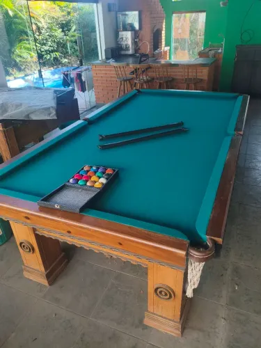 Mesa de bilhar tamanho profissional