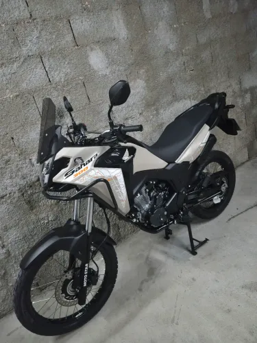 Xre 300 Sahara adventure