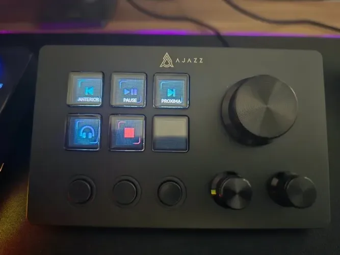 Ajazz AKP03E Stream Deck Novo na Caixa - Painel Macro 6 Teclas LCD + 3 Knobs