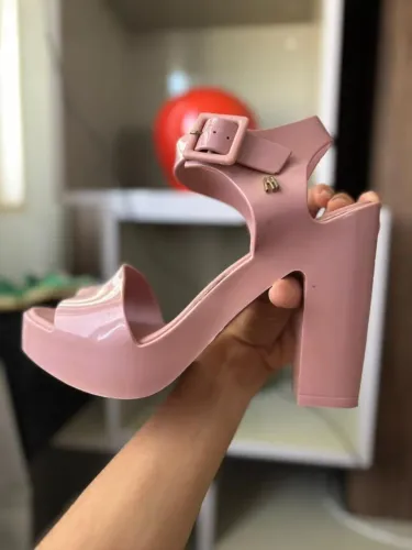 Melissa salto bloco mar heel