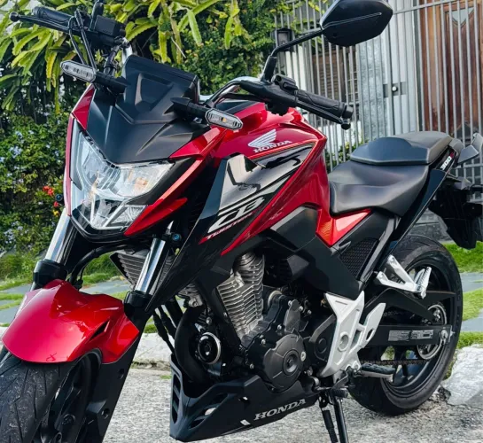 TWISTER 300 2025 ABS MOTO NOVINHA EMPLACADA 2026 LEIA O ANÚNCIO