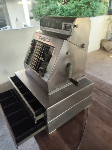 Máquina registradora sweda anos 60/70