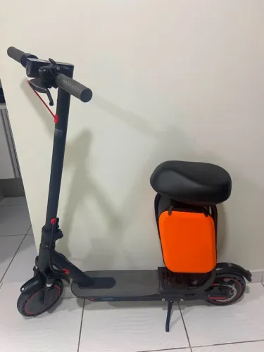 Patinete Elétrico Dobrável com banco confortável + porta objetos | Excelente estado