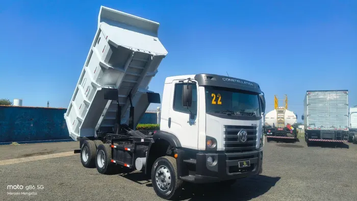 VW 26280 6x4 CAÇAMBA BASCULANTE 2022