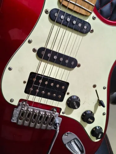 Guitarra Stratocaster Ewa Fusin Koreia<br>HSS Fusin Korea