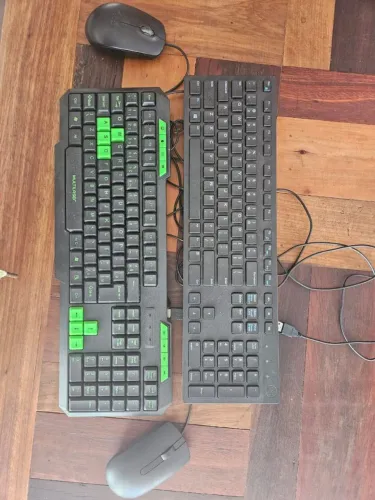 Mouse e teclado com fio