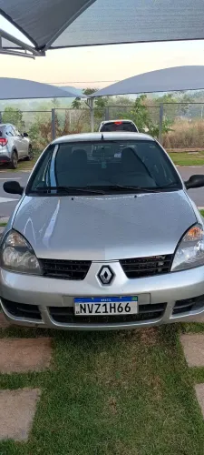 Renault Clio Hi-flex 1.0 16V 5P 2011