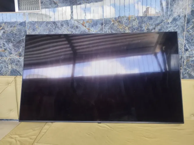 TV LG 65 polegadas com defeito ? para conserto ou retirada de peças