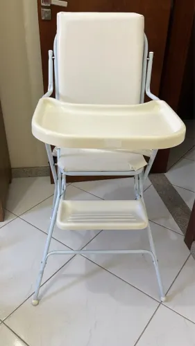 Cadeira de alimentação 