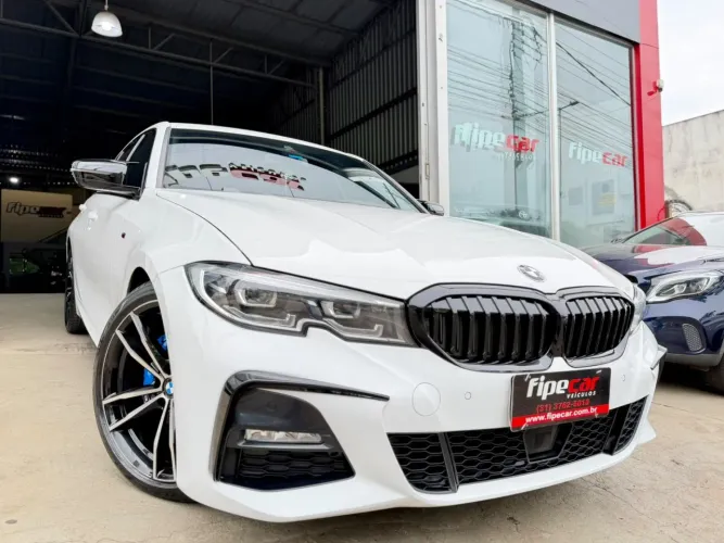 BMW 320I A 2.0 TB M Sport Activeflex 16V 4P 2022
