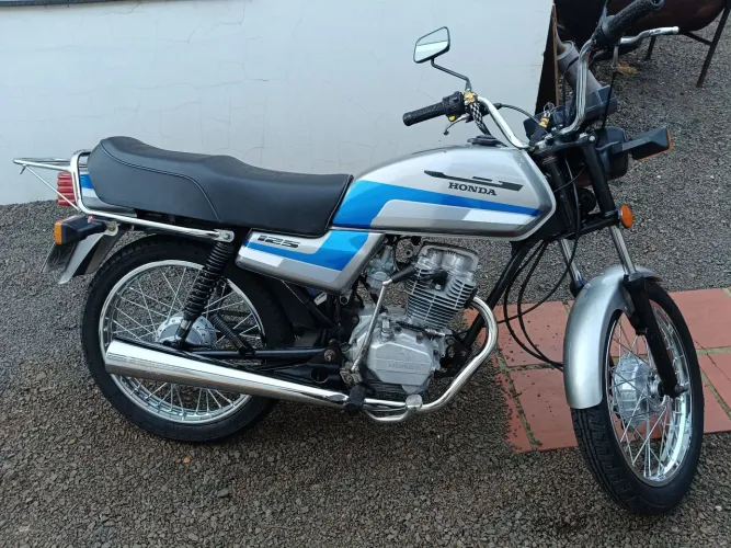 CG 125 1989
