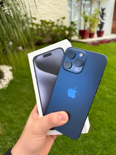 iphone 15 pro max / 256gb / impecável
