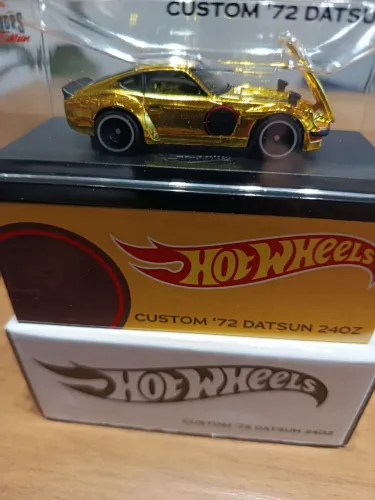 Hot Wheels RLC CUSTOM '72 DATSUN 240Z