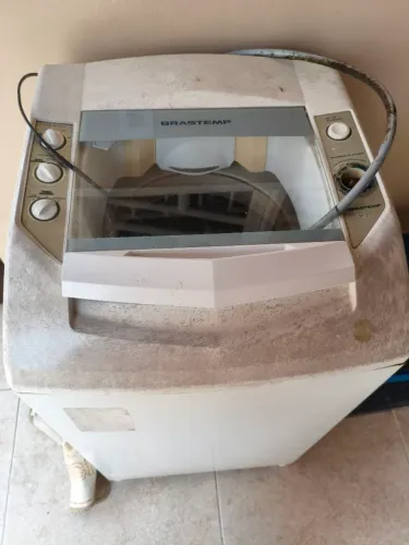 Vendo Máquina de lavar com defeito apenas no botão de liga e desliga.