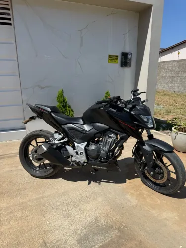 Honda CB 300f Twister Flex 2024