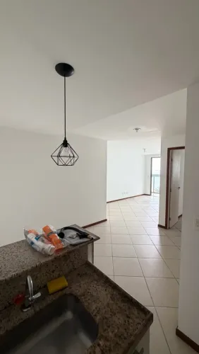 Aluga-se 1 quarto - frente mar - Praia da Costa- Não preciso de corretor de imóveis. 