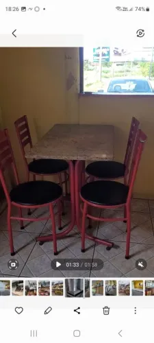 4 Jogos de Mesa em Granito com 4 Cadeiras Cada - R$ 540,00 por Jogo