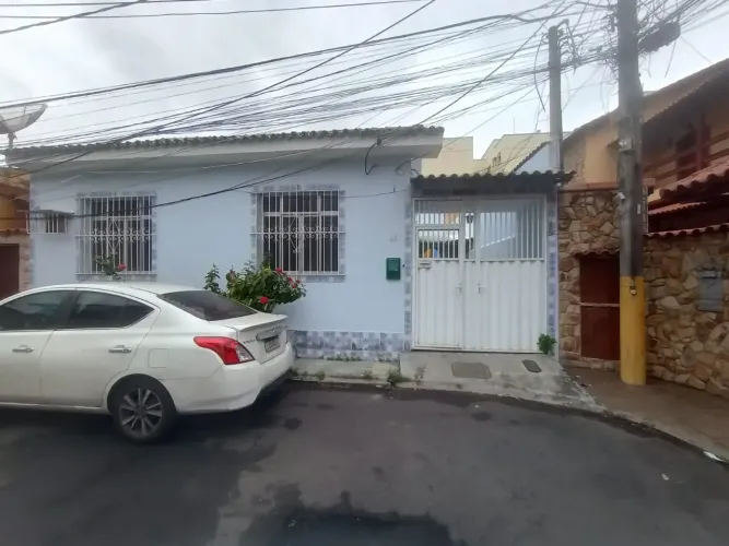 Ótima casa de vila 2 quartos com vaga bairro praça seca