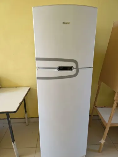 Geladeira Consul Duplex Frost Free Branca - Excelente Estado!