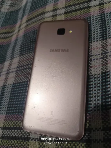 Samsung Galaxy J7 prime c/ defeito