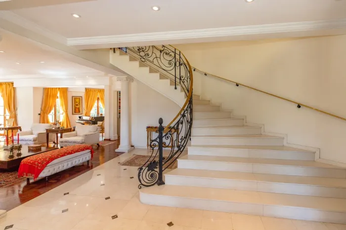 Casa de vila para venda em Jardim Morumbi com 4 quartos, sendo 4 suítes, 869m²