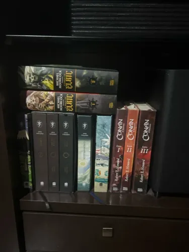 Coleçoes de livros maioria lacradas