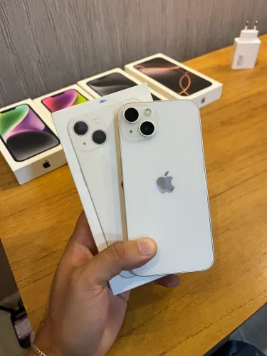 iPhone 13 128GB Branco