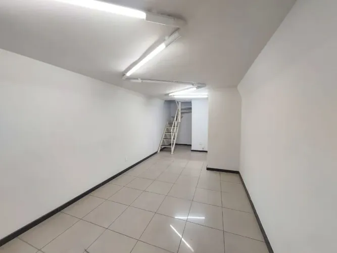 Loja à venda, 50 m² por R$ 335.000,00 - Centro - Juiz de Fora/MG