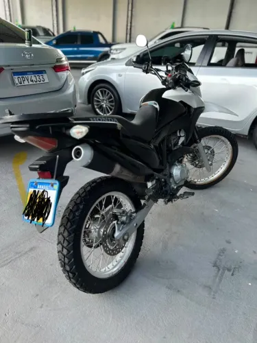 Bros 160, 2016