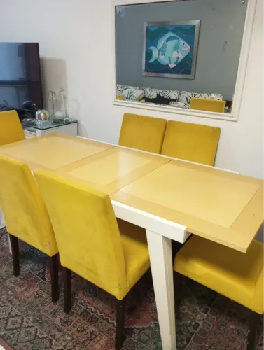 Mesa de Jantar com 6 Cadeiras