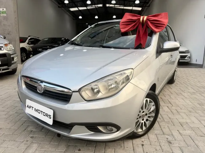 Fiat Grand Siena Attrac. 1.4 EVO F.flex 8V 2013